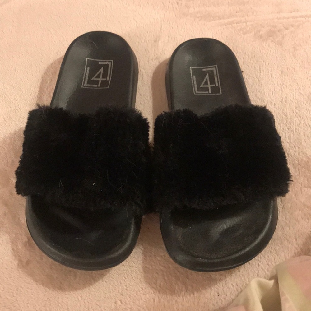 Fuzzy Slides